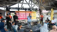 Haji Isam Berikan Santunan Rp1 Miliar untuk Korban Kebakaran di Tanah Bumbu