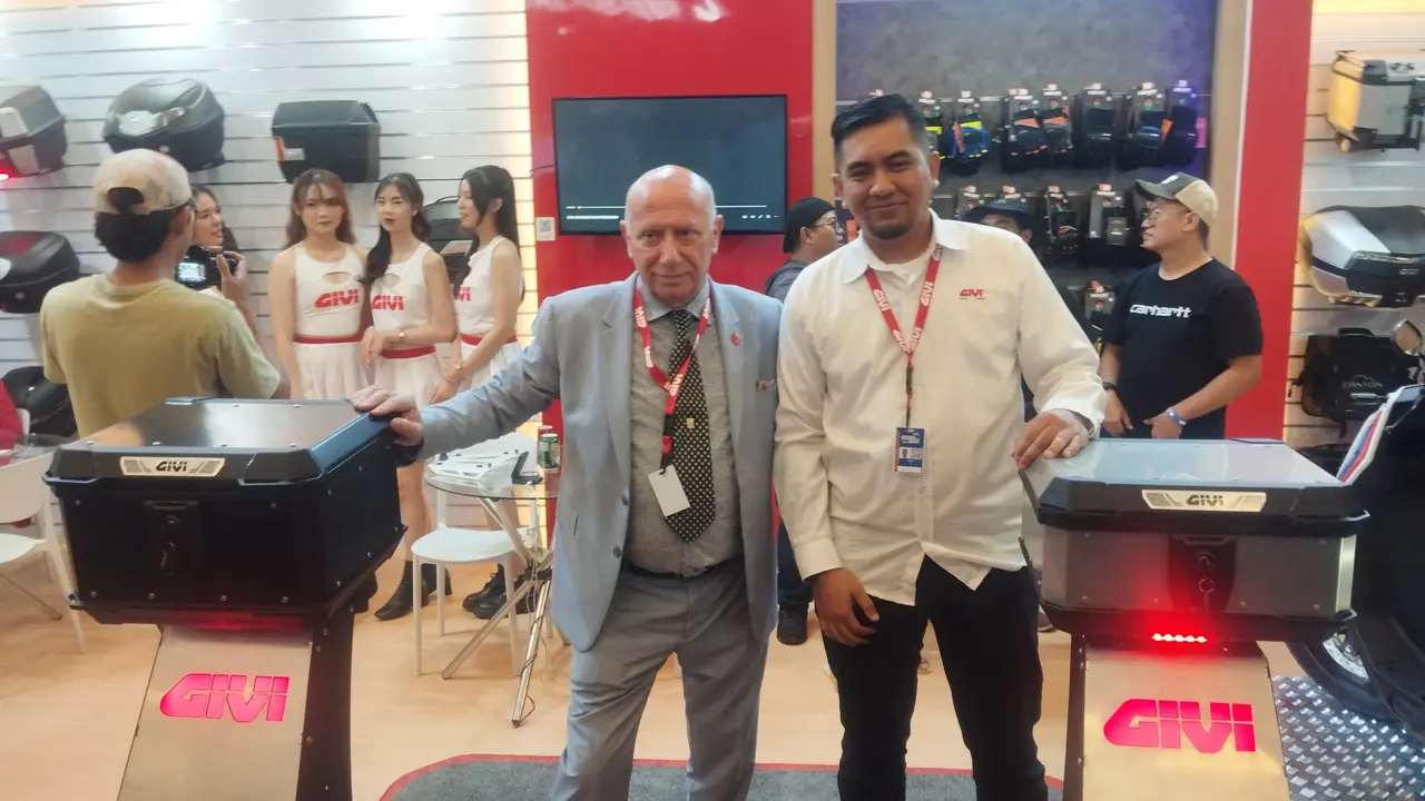Peresmian Box terbaru GIVI
