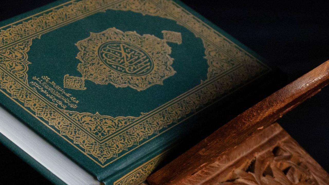 <b>Dasar Hukum Sholat Ashar</b>