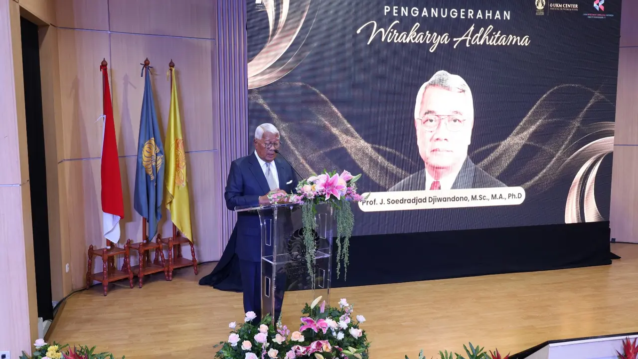 J. Soedradjad Djiwandono