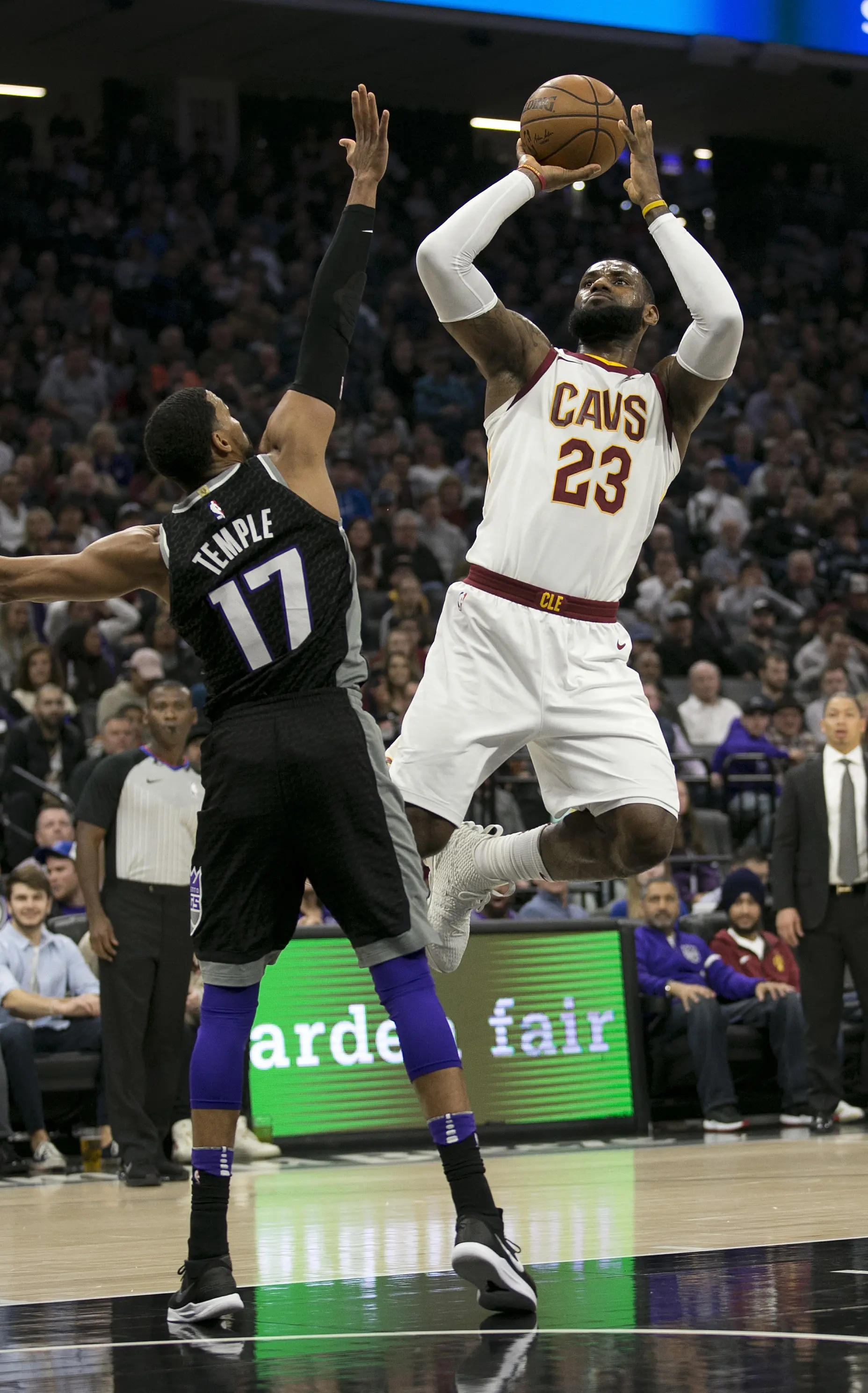 LeBron James (AP Photo/Rich Pedroncelli)