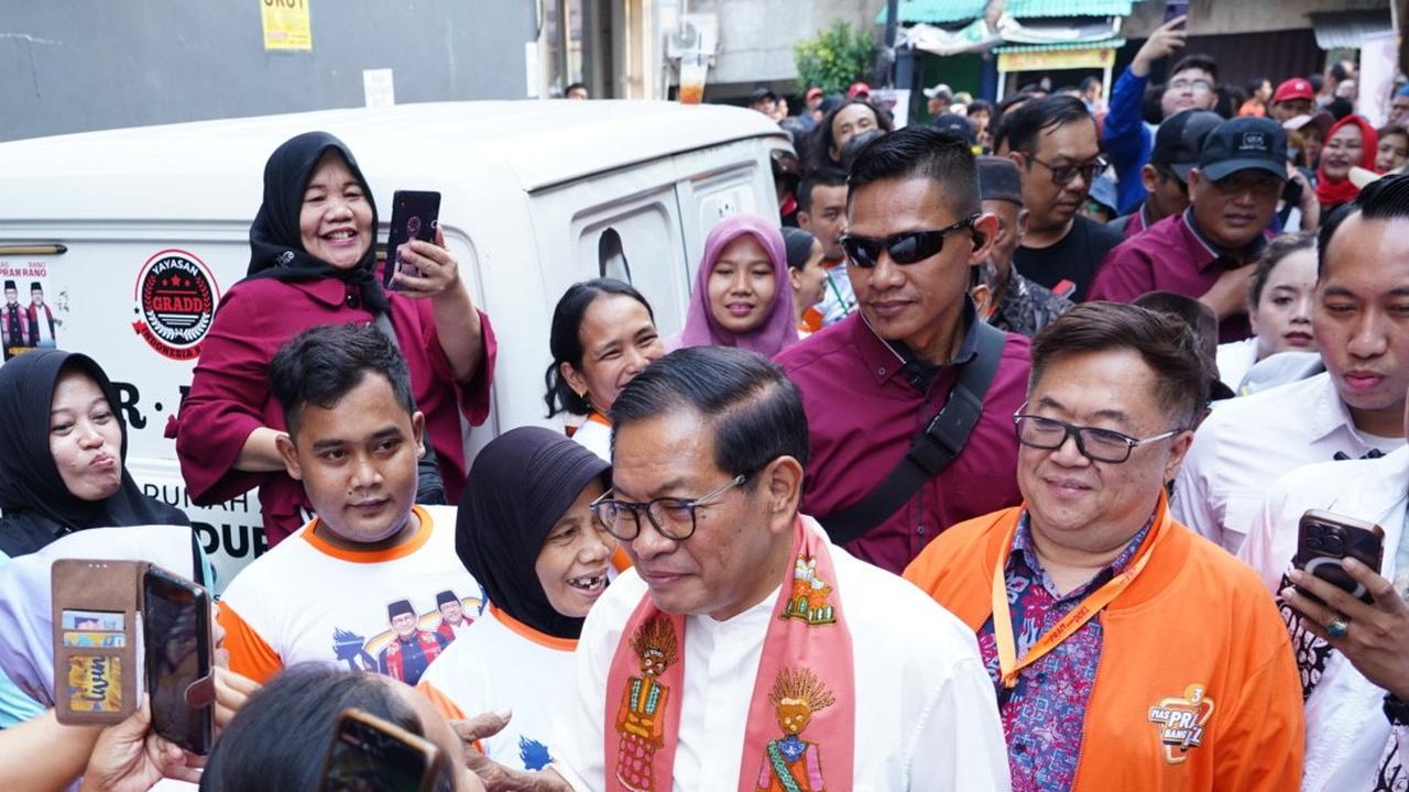 Pramono Kunjungi Warga Pademangan Barat
