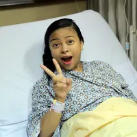 Sebelum melahirkan, Tantri sudah banyak mempelajari dan mendalami persalinan normal. Meski sempat syok lantaran caesar, ia mengaku sangat bahagia dengan kelahiran putrinya. (Adrian Putra/Bintang.com)