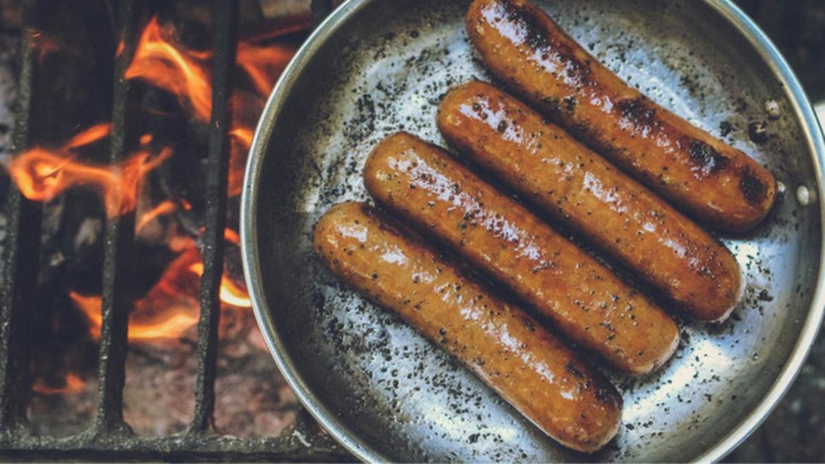 5 Makanan dan Minuman Berbahaya yang Mungkin Merusak Kesehatan Otak Anda