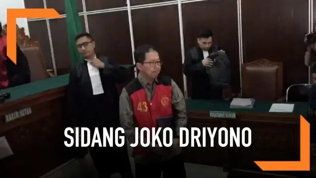Mantan Plt Ketua Umum PSSI Joko Driyono alias Jokdri hari ini menjalani sidang perdana terkait kasus perusakan barang bukti perkara pengaturan skor di Liga I Indonesia.