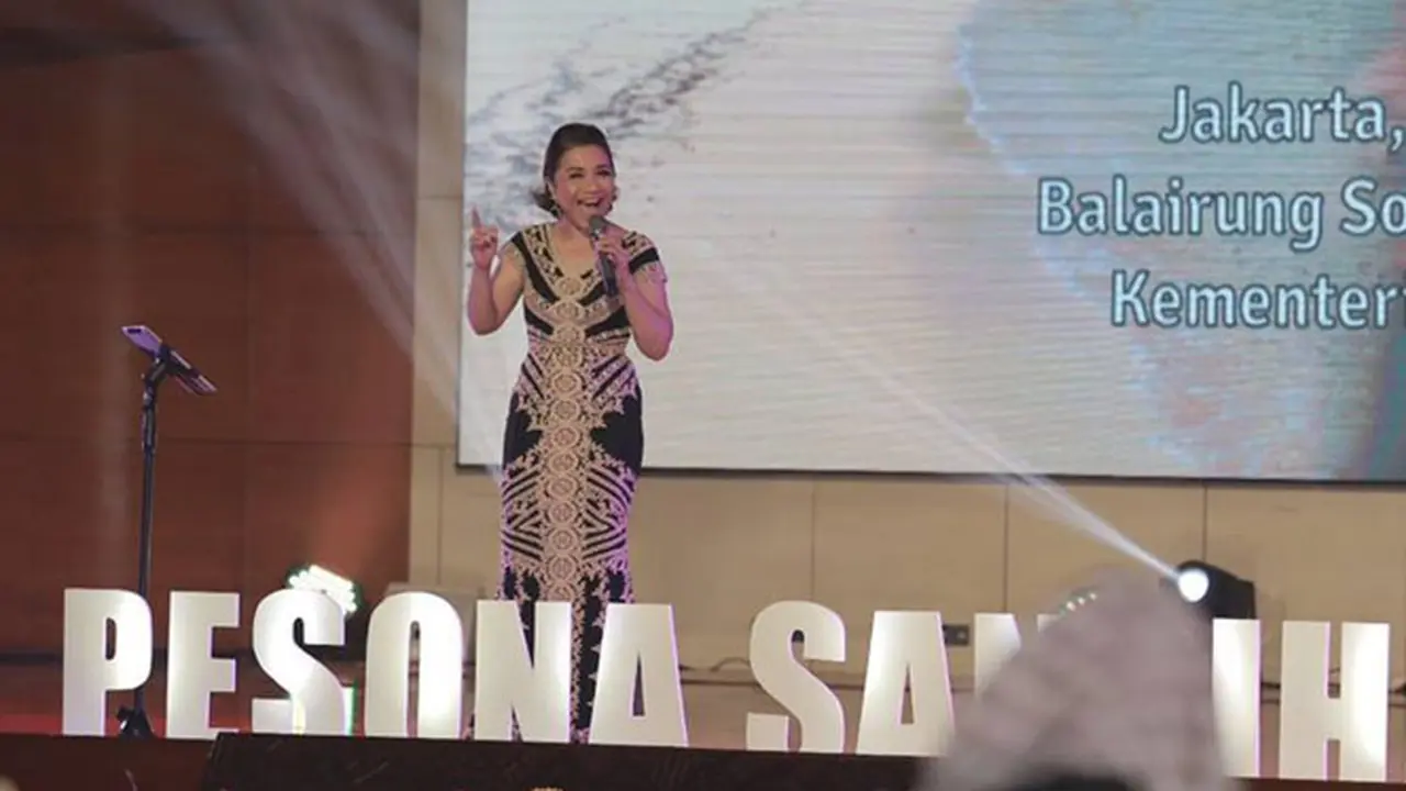 Ruth Sahanaya Hebohkan Launching Festival Sangihe 2016
