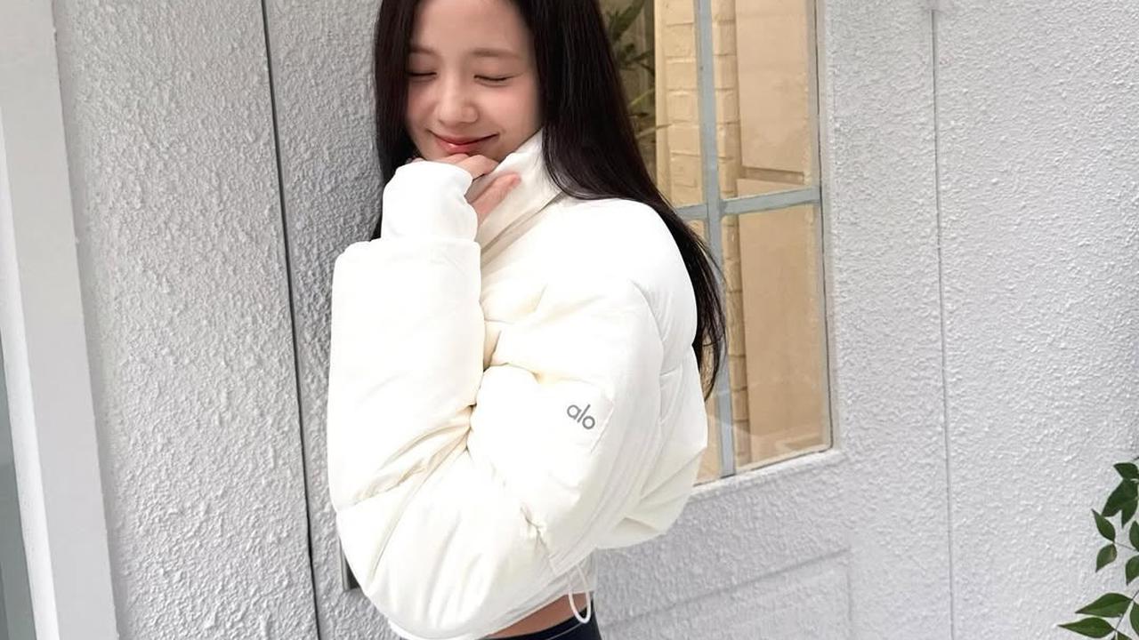 Ulang Tahun ke-30, Ini Potret Cantik Jisoo Blackpink yang Masih Tampak Remaja
