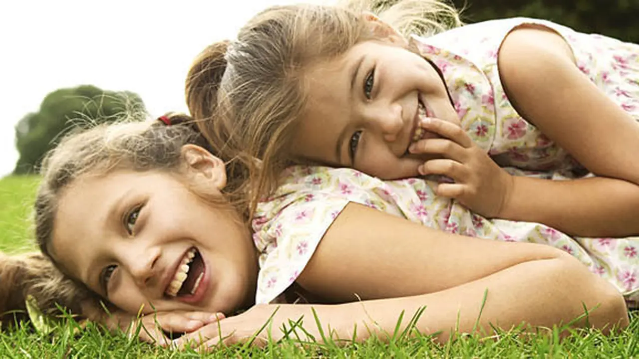 (C) shutterstock