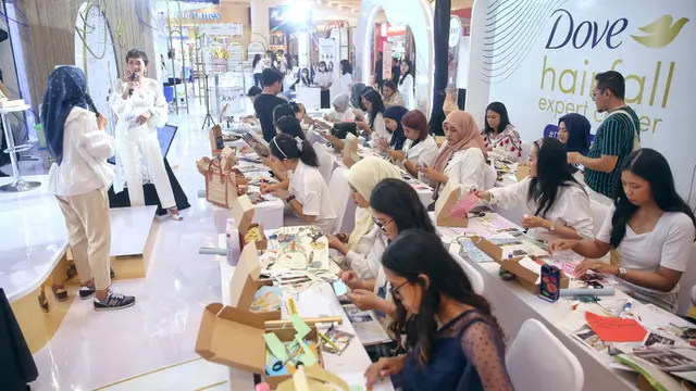Art Therapy Collage Making Workshop dari Dove