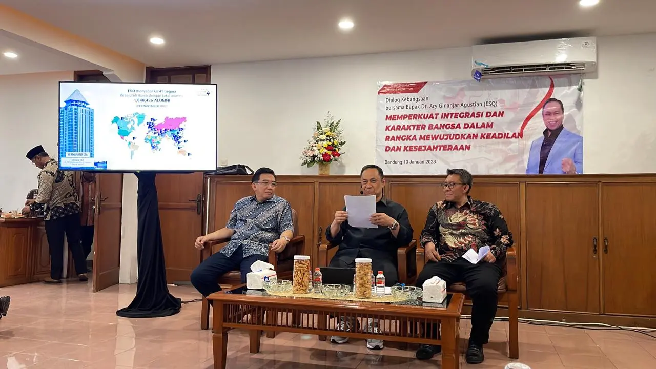 Ary Ginanjar dalam diskusi bertema "Memperkuat Integrasi dan Karakter Bangsa Dalam Rangka Mewujudkan Keadilan dan Kesejahteraan"
