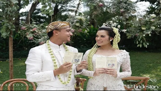 [Bintang] Raisa dan Hamish Daud