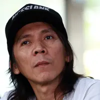 Sebagai grup legendaris, Slank ingin mengajak masyarakat untuk selalu kritis dan komit dalam menyuarakan kondisi sosial masyarakat Indonesia yang terjadi. (Deki Prayoga/Bintang.com)