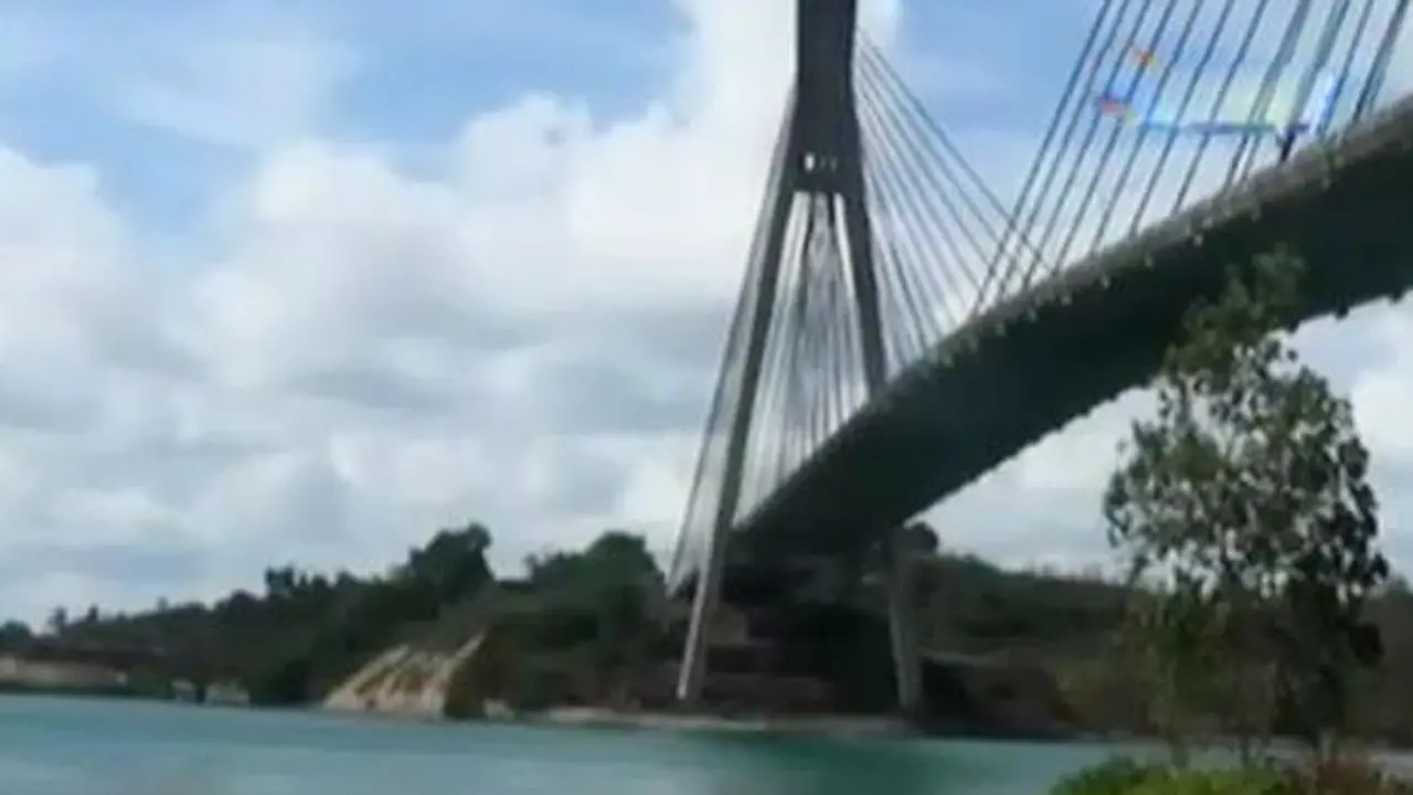 20150720-Selfi-Terjatuh-Batam