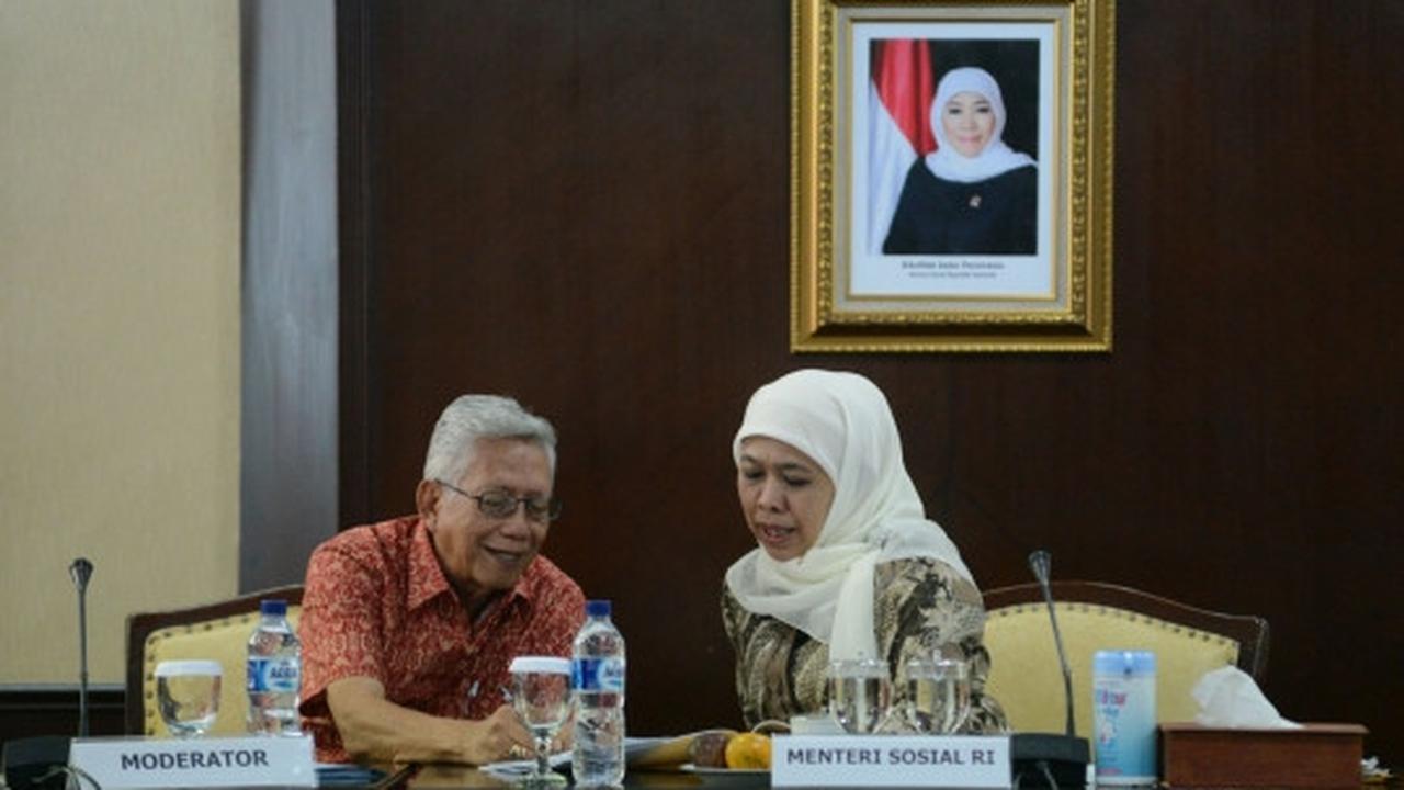 Mensos pimpin rapat Forum Pemberdayaan Komunitas Adat Terpencil