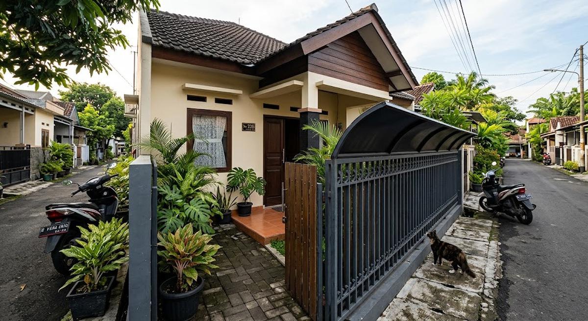9 Pagar Rumah Ini Bikin Kucing Sulit Masuk Tanpa Merusak Tampilan, Tetap Rapi dan Modern