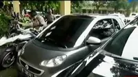 VIDEO: KPK Sita 3 Mobil Mewah Bupati Nganjuk