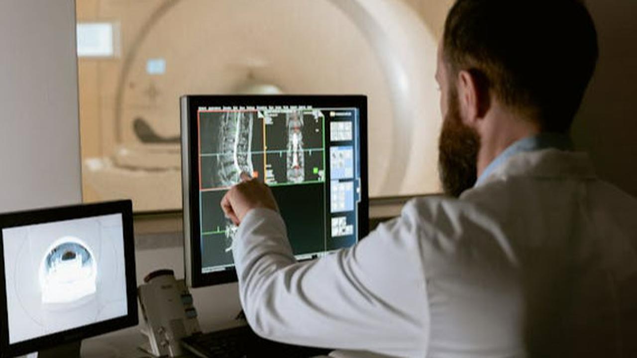 CT Scan atau MRI? Kenali Perbedaan dan Kapan Harus Digunakan