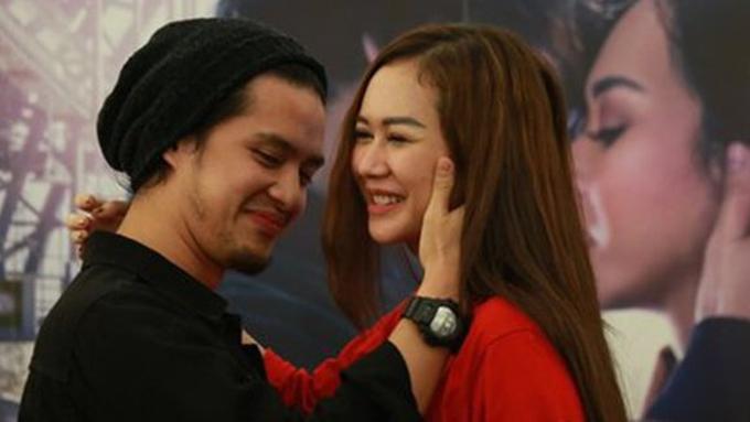 Semi Asia: Film Semi Cinta Beda Usia