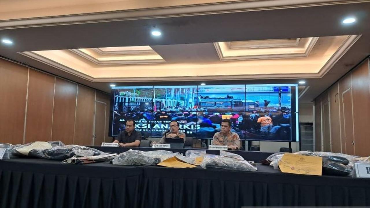 Mengapa Kantor Yayasan Digerebek? Polisi Lakukan Penggeledahan Lokataru Foundation Terkait Kasus Anarkis
