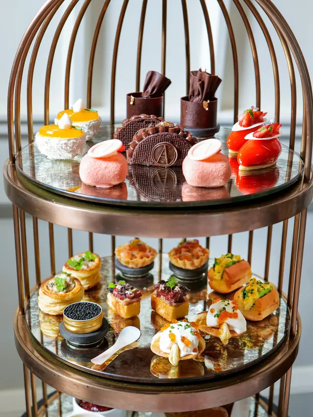 Merayakan Tradisi Afternoon Tea yang Legendaris di The Langham Jakarta, Ada Sentuhan Lokal dengan Vanila dari Papua