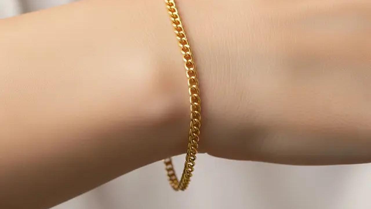 Gelang 3 Gram, 5 Gram, atau 20 Gram: Mana yang Cocok untuk Tangan Berisi?