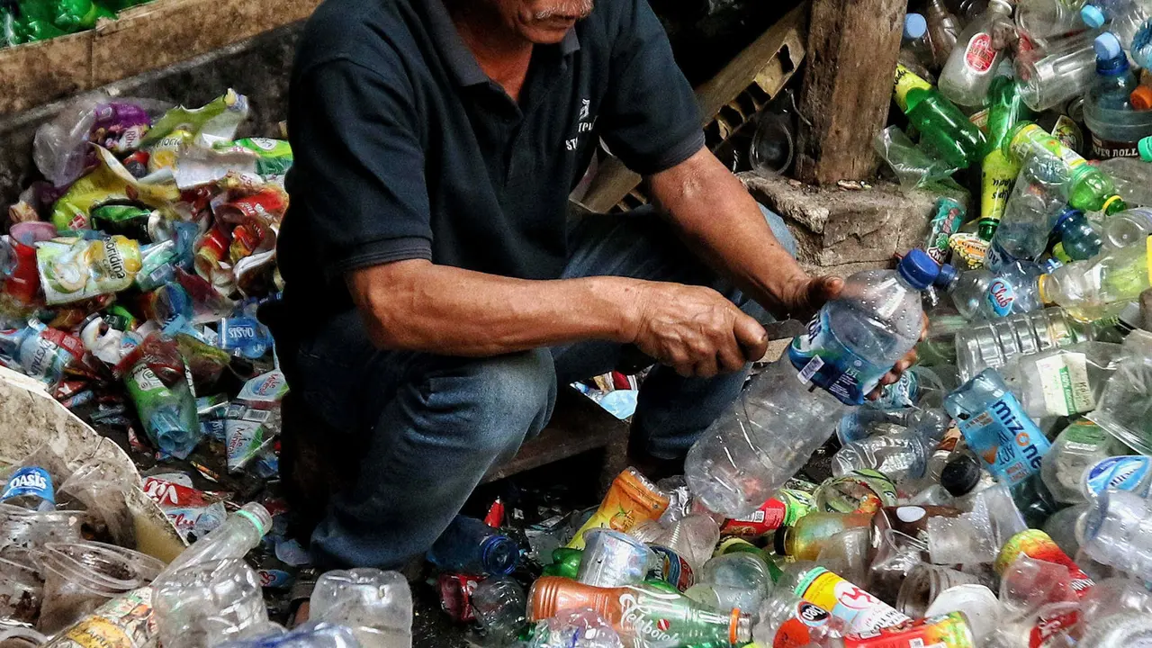 Berburu Cuan dari Limbah Sampah