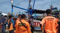 Proses pencarian 17 ABK Kapal MV Barokah Jaya (Liputan6.com/Panji Prayitno)
