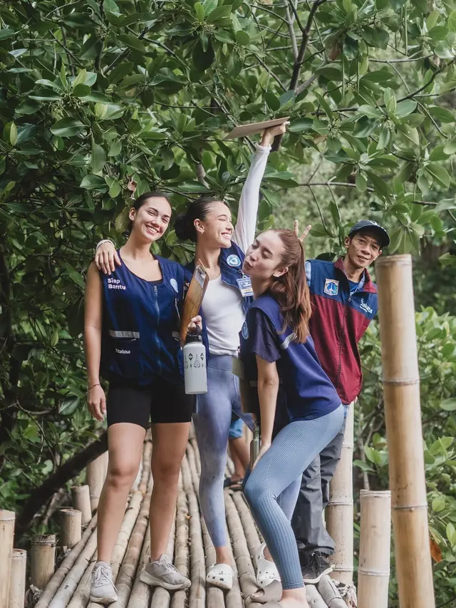 7 Momen Yasmin Napper, Asha Assuncao dan Haico Jadi Relawan Tanam Mangrove