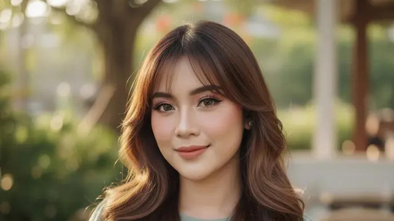 7 Model Rambut Wanita Panjang Bergelombang, Cocok untuk Berbagai Bentuk Wajah