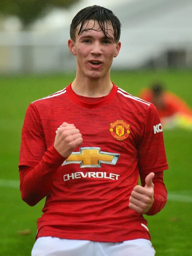 Charlie McNeill
