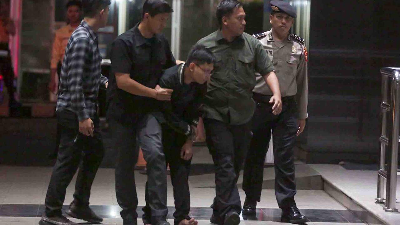 FOTO: Petugas KPK Gadungan Ditangkap