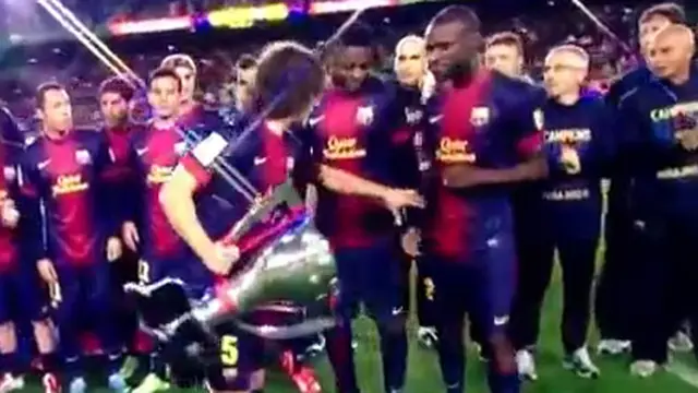 Perayaan Gelar Juara Barca, Song Dibuat Malu Oleh Puyol
