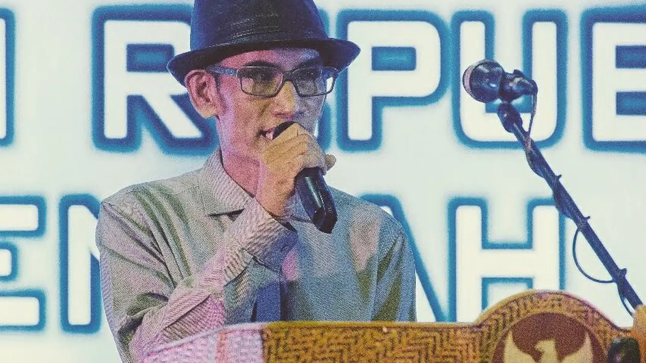Dadang Nekad (https://www.instagram.com/p/BX7uX8UALFl/)