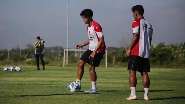 Timnas Indonesia U-20, Kadek Arel Priyatna