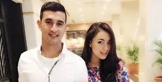 Sebuah akun gosip mengunggah foto Citra Kirana dan Ali Syakieb di sebuah restoran Bandara I Gusti Ngurah rai Bali.
