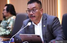 Anggota DPR Dorong Sanksi Pidana untuk Pelanggaran THR, Bukan Lagi Administratif