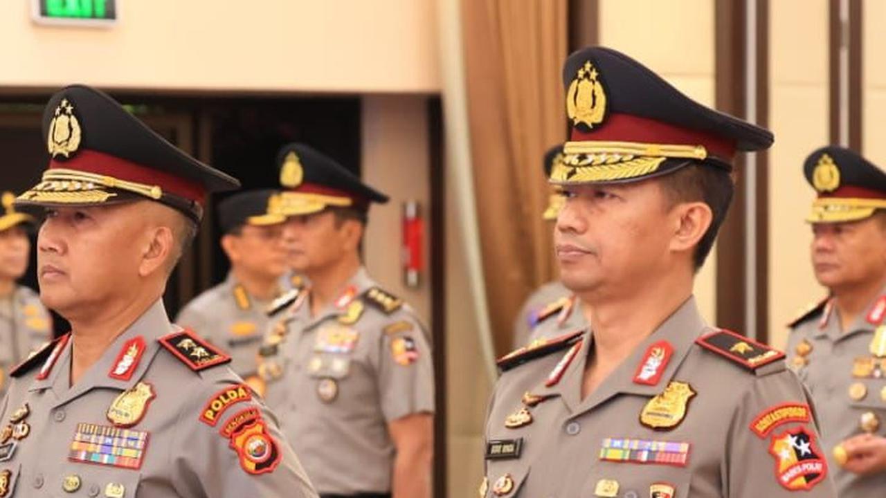 Kapolri Pimpin Kenaikan 38 Perwira Tinggi
