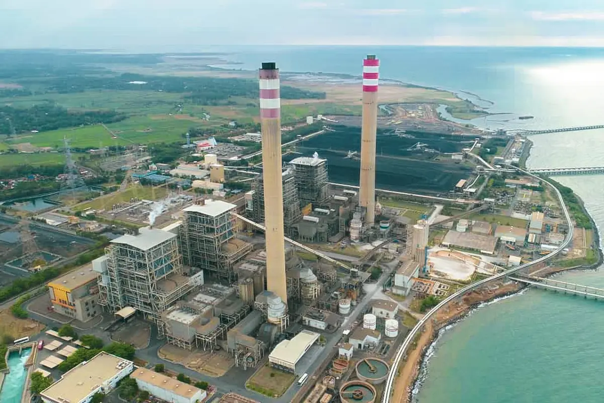 Pembangkit Listrik PLN dengan batu bara. Dok PLN