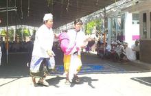 Upacara hari Raya Saraswati, empat mahasiswi STIKOM Bali kesurupan