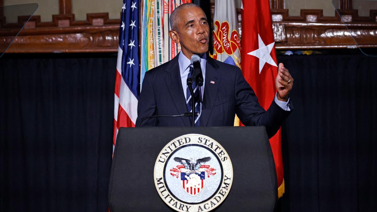Barack Obama Bagikan Summer Playlist 2026, Ada Doechii hingga Coldplay