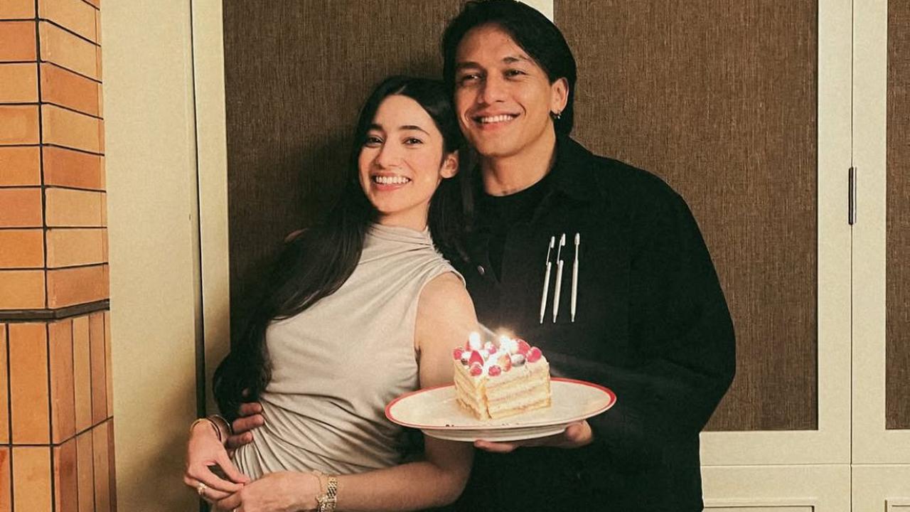 9 Potret Perayaan Ulang Tahun Jefri Nichol ke-26, Pamer Momen Mesra dengan Ameera Khan