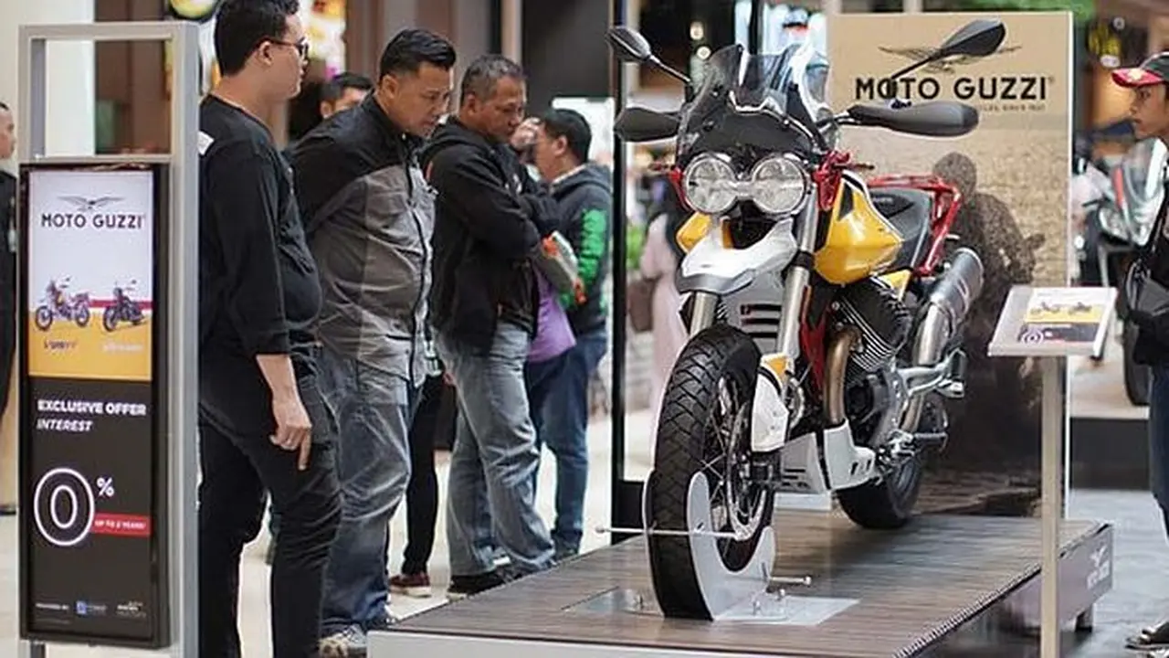 Moto Guzzi V85TT