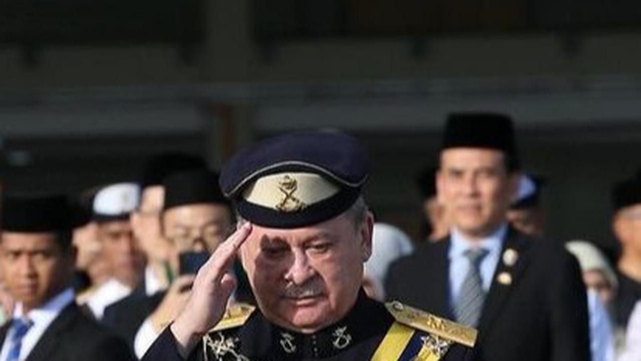 Fakta Tak Banyak Orang Tahu soal Raja Baru Malaysia, Belajar Navigasi Pesawat Usia 5 Tahun
