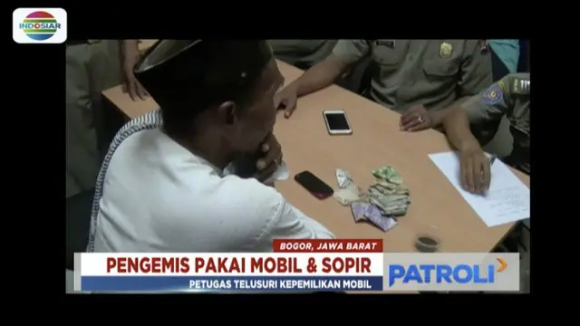Seorang pengemis lanjut usia yang diringkus di Bogor, Jawa Barat, ternyata berangkat mengemis gunakan mobil serta diantar sopir.