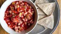 Mari Membuat Tortilla Saus Salsa Buah