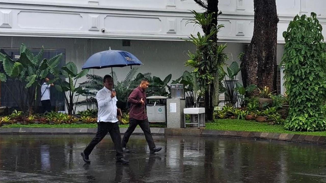 VIDEO: 'Kena Prank', Menteri Prabowo Kira Pagar Laut Tempat Penangkaran Kerang