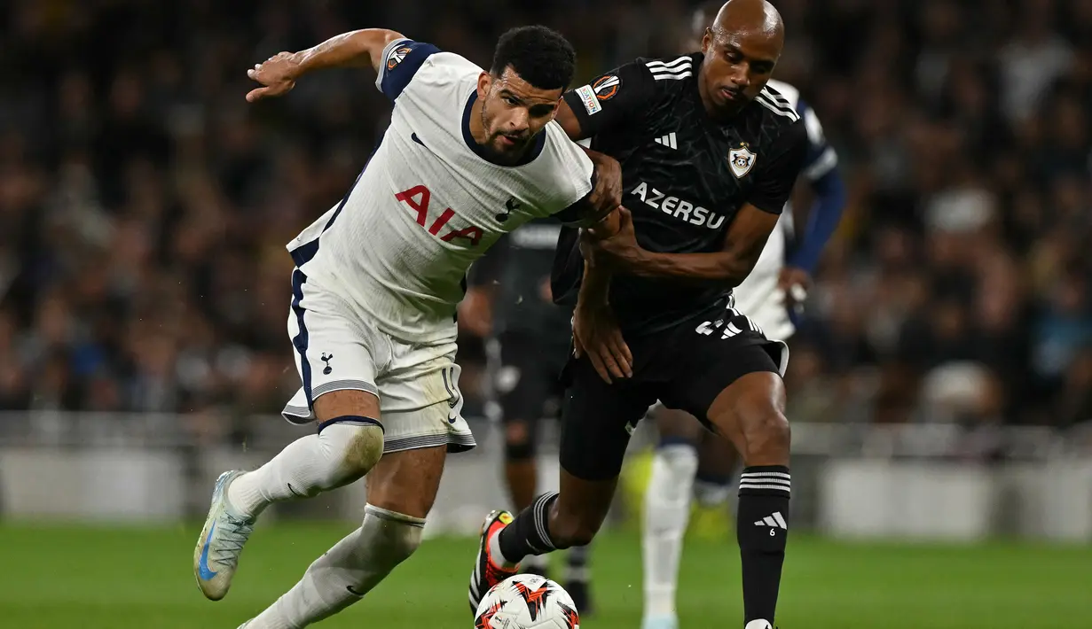 Keunggulan Tottenham Hotspur bertahan hingga akhir babak pertama. (Glyn KIRK/AFP)