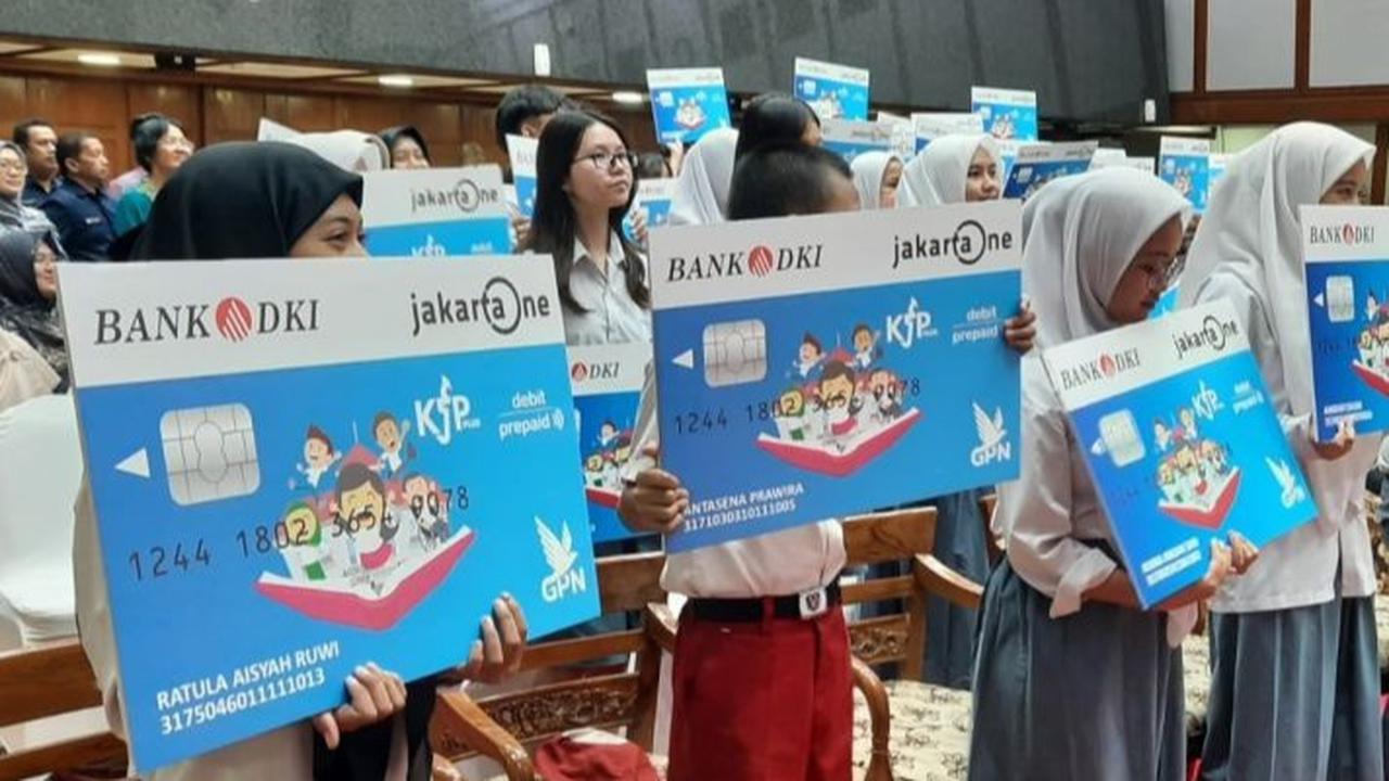 Pemprov Jakarta Cairkan KJP Plus Tahap I Tahun 2025, Penerima Kini Bisa Masuk TMII Gratis