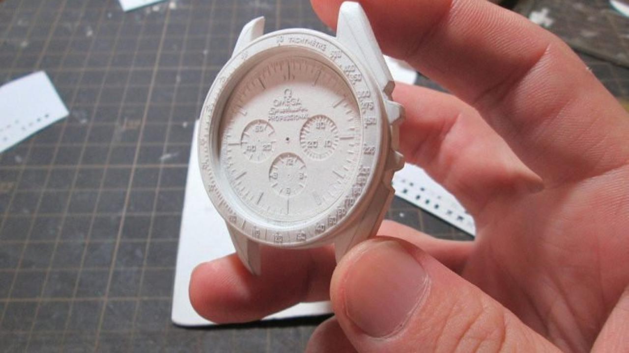 Seniman Ini Buat Replika Jam Tangan dari Kertas, Detailnya Keren