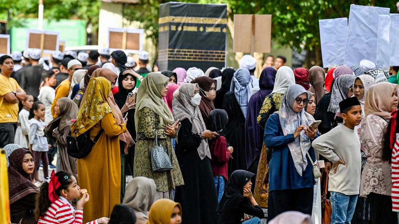FOTO: Ribuan Siswa Semarakkan Pawai Tahun Baru Islam di Banda Aceh